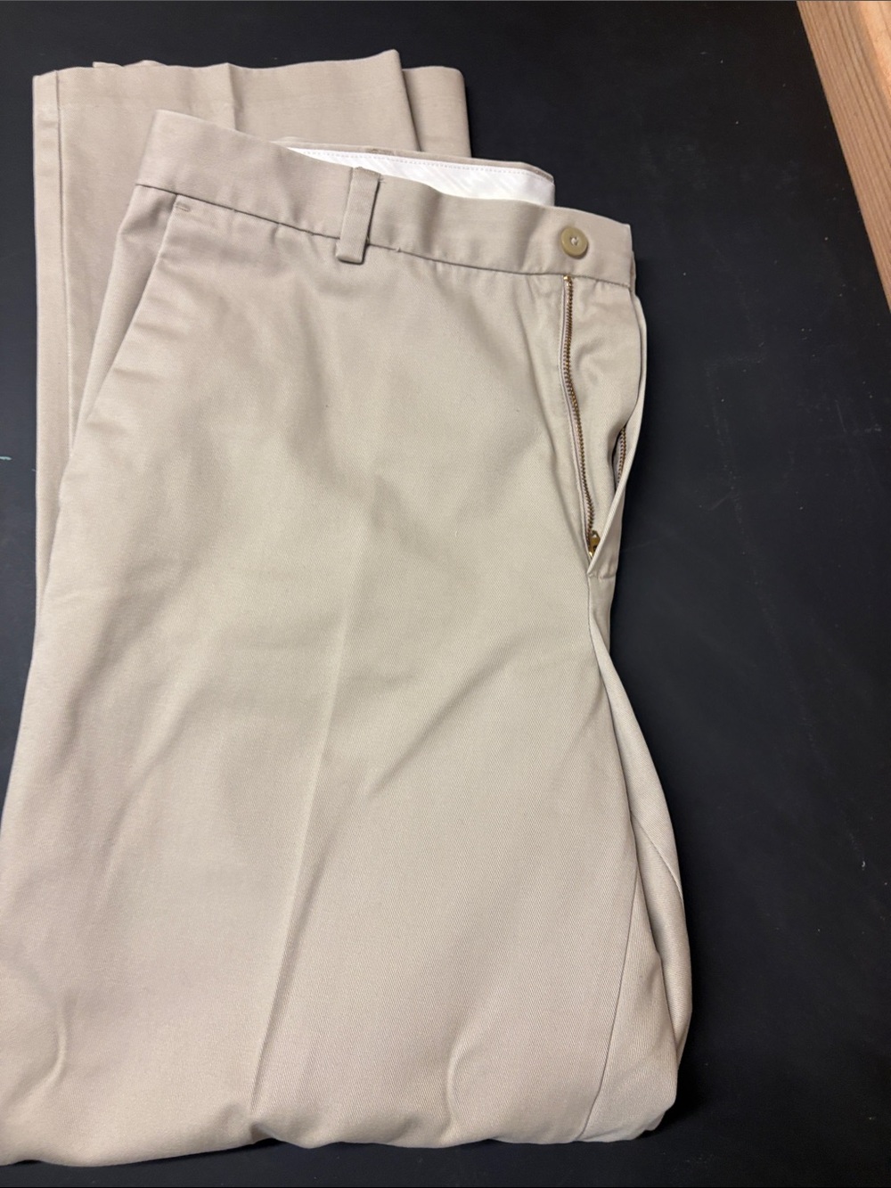 Kenneth Cole Reaction Men's Light Khaki Chinos
